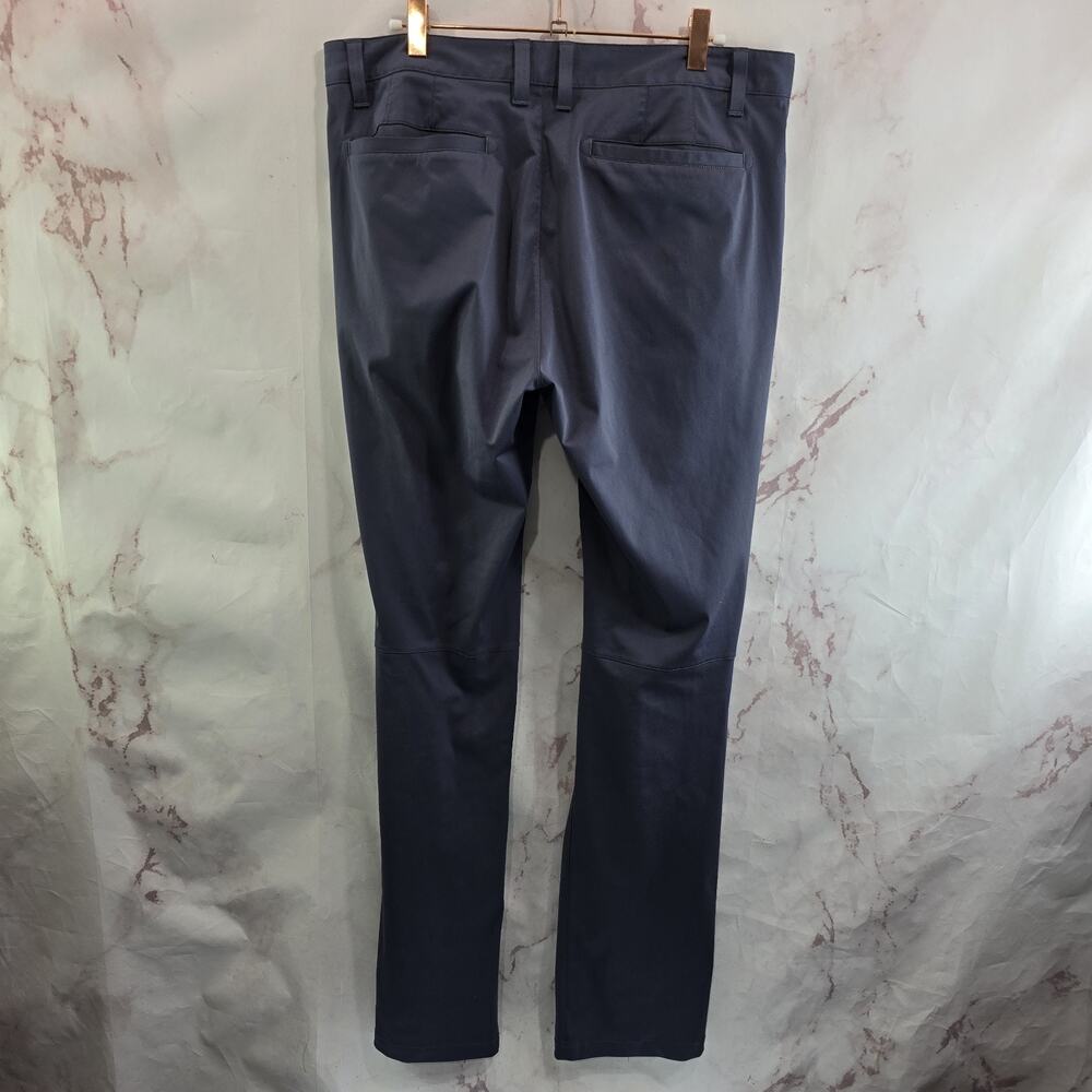 Rhone Pants Mens 33 X 33 Blue Navy Commuter Ripstop Golf Straight Leg Chino